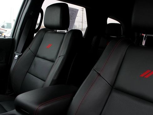 Used 2025 Dodge Durango R/T image 13