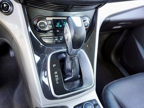 Used 2016 Ford C-MAX Energi SEL image 27