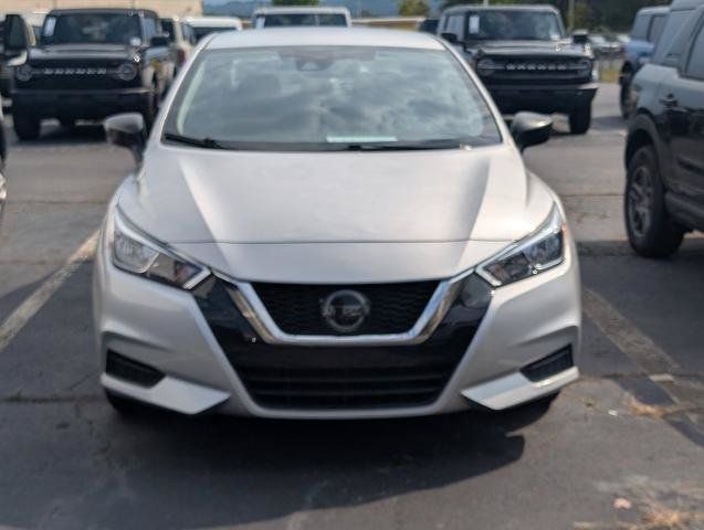 Used 2020 Nissan Versa S FWD image 5