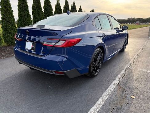 New 2026 Toyota Camry SE FWD image 2