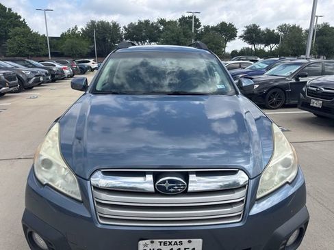 Used 2014 Subaru Outback 2.5i Limited w/ Moonroof Package AWD/4WD image 7