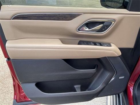 Certified 2023 Chevrolet Tahoe Premier w/ LPO, Illumination Package image 16