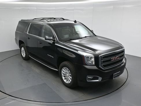 Used 2019 GMC Yukon XL SLT w/ Open Road Package image 36