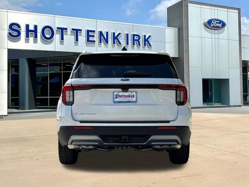 New 2026 Ford Explorer Platinum RWD image 7