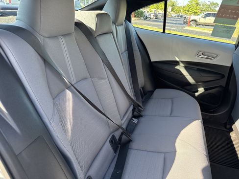 New 2025 Toyota Corolla SE image 29