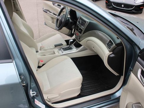 Used 2011 Subaru Outback 2.5i image 25