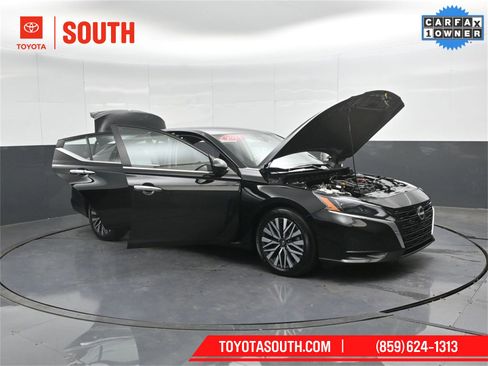 Used 2024 Nissan Altima 2.5 SV image 50