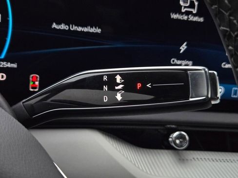 New 2026 Cadillac Optiq Luxury 1 image 24