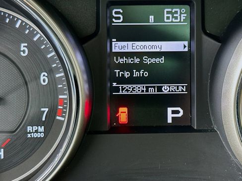 Used 2011 Jeep Grand Cherokee Limited w/ Trailer Tow Group AWD/4WD image 13
