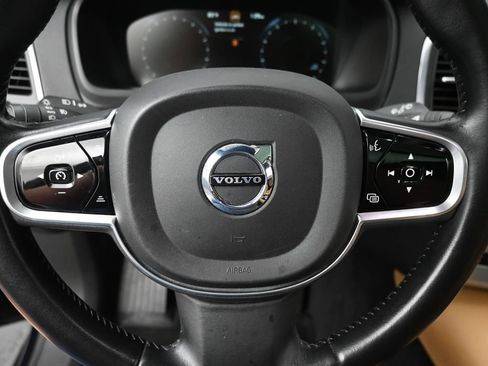 Used 2017 Volvo XC90 T6 Momentum w/ Vision Package AWD/4WD image 20