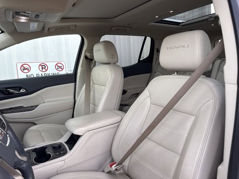 Used 2020 GMC Acadia Denali w/ Denali Ultimate Package image 13