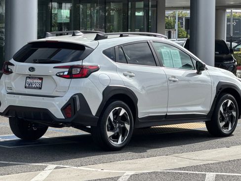 Used 2025 Subaru Crosstrek 2.5i Limited w/ Crosstrek Mirror Package AWD/4WD image 4
