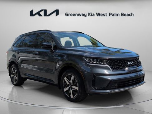 Used 2023 Kia Sorento S w/ Panoramic Sunroof Package FWD image 1
