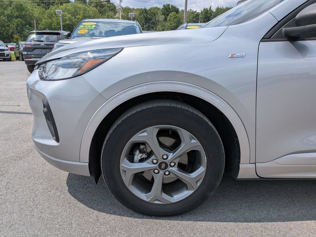 Certified 2023 Ford Escape ST-Line w/ Tech Pack #1 AWD/4WD image 24