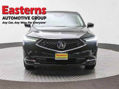 Used 2023 Acura MDX SH-AWD image 2