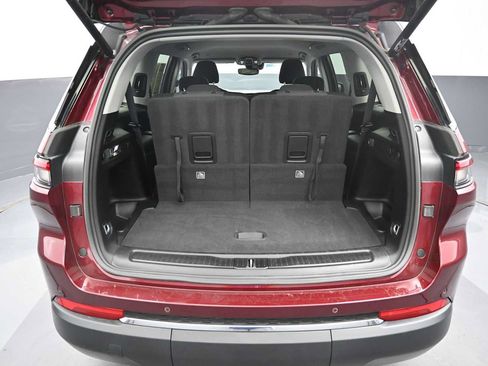 Used 2022 Jeep Grand Cherokee L Laredo w/ Luxury Tech Group I AWD/4WD image 25
