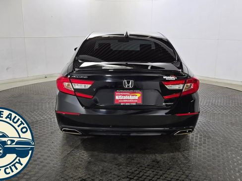 Used 2021 Honda Accord Sport image 6