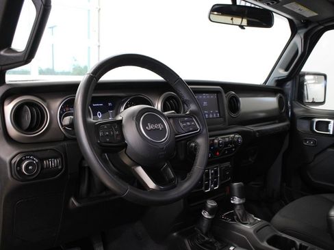Used 2020 Jeep Wrangler Unlimited Sport S AWD/4WD image 12