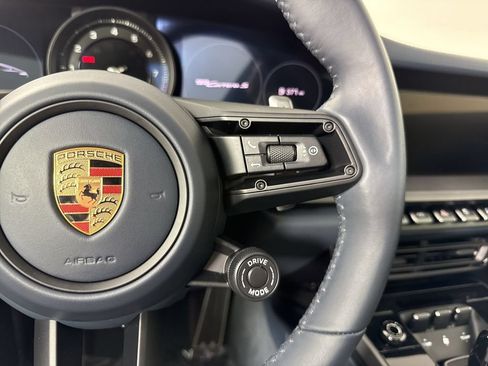 Certified 2024 Porsche 911 Carrera 4S AWD/4WD image 36