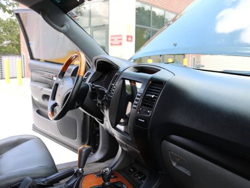 Used 2007 Lexus GX 470 AWD/4WD image 24