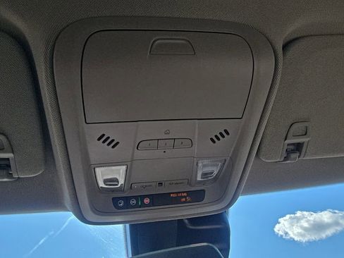 Used 2022 Cadillac XT4 Luxury image 24