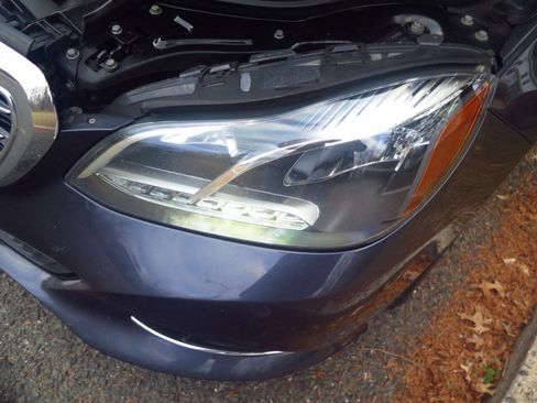 Used 2014 Mercedes-Benz E 350 4MATIC Sedan image 38