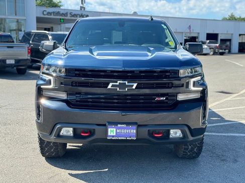 Used 2022 Chevrolet Silverado 1500 LT Trail Boss w/ Bed Protection Package AWD/4WD image 9