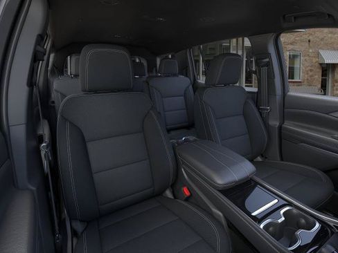 New 2026 Chevrolet Traverse LT w/ Driver Confidence Package AWD/4WD image 16