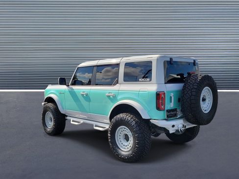 Used 2024 Ford Bronco Outer Banks AWD/4WD image 4