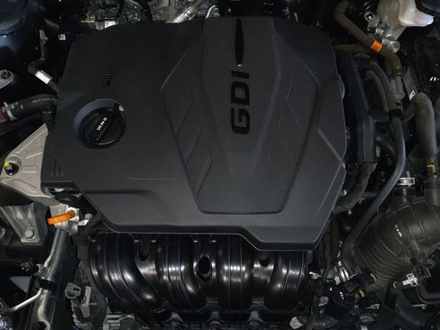 Used 2023 Hyundai Tucson SE image 30