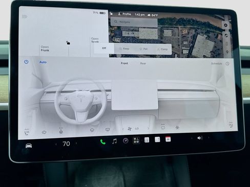 Used 2023 Tesla Model Y Long Range AWD/4WD image 23