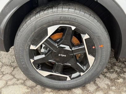 New 2026 Kia Sportage S