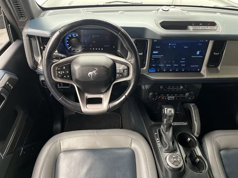 Certified 2024 Ford Bronco Outer Banks image 14