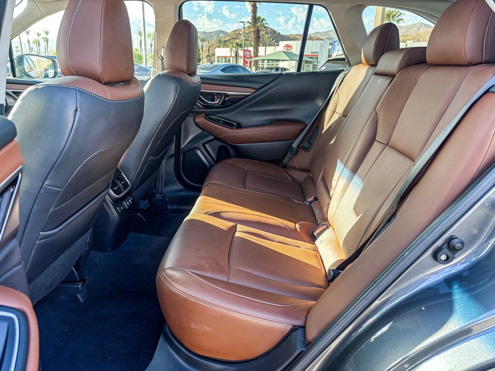 Used 2020 Subaru Outback Touring XT AWD/4WD image 22