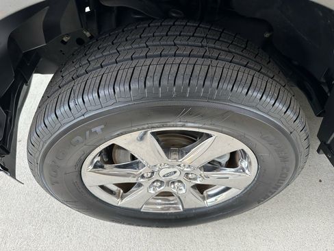 Certified 2019 Ford F150 XLT w/ Equipment Group 302A Luxury RWD image 8