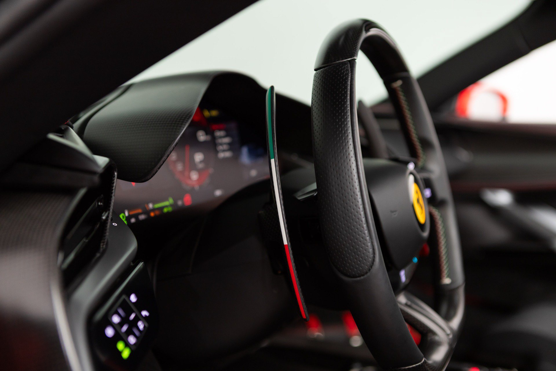 Certified 2022 Ferrari SF90 Spider AWD/4WD image 92