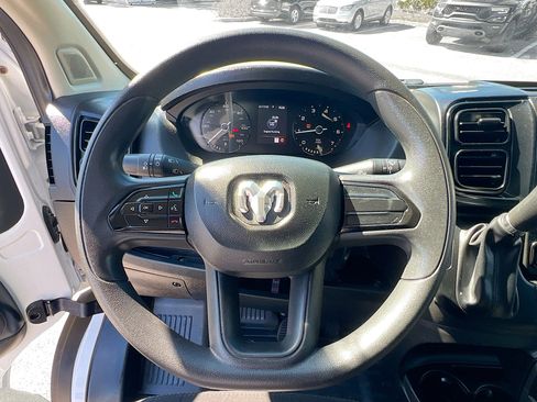 Used 2023 RAM ProMaster 2500 image 17