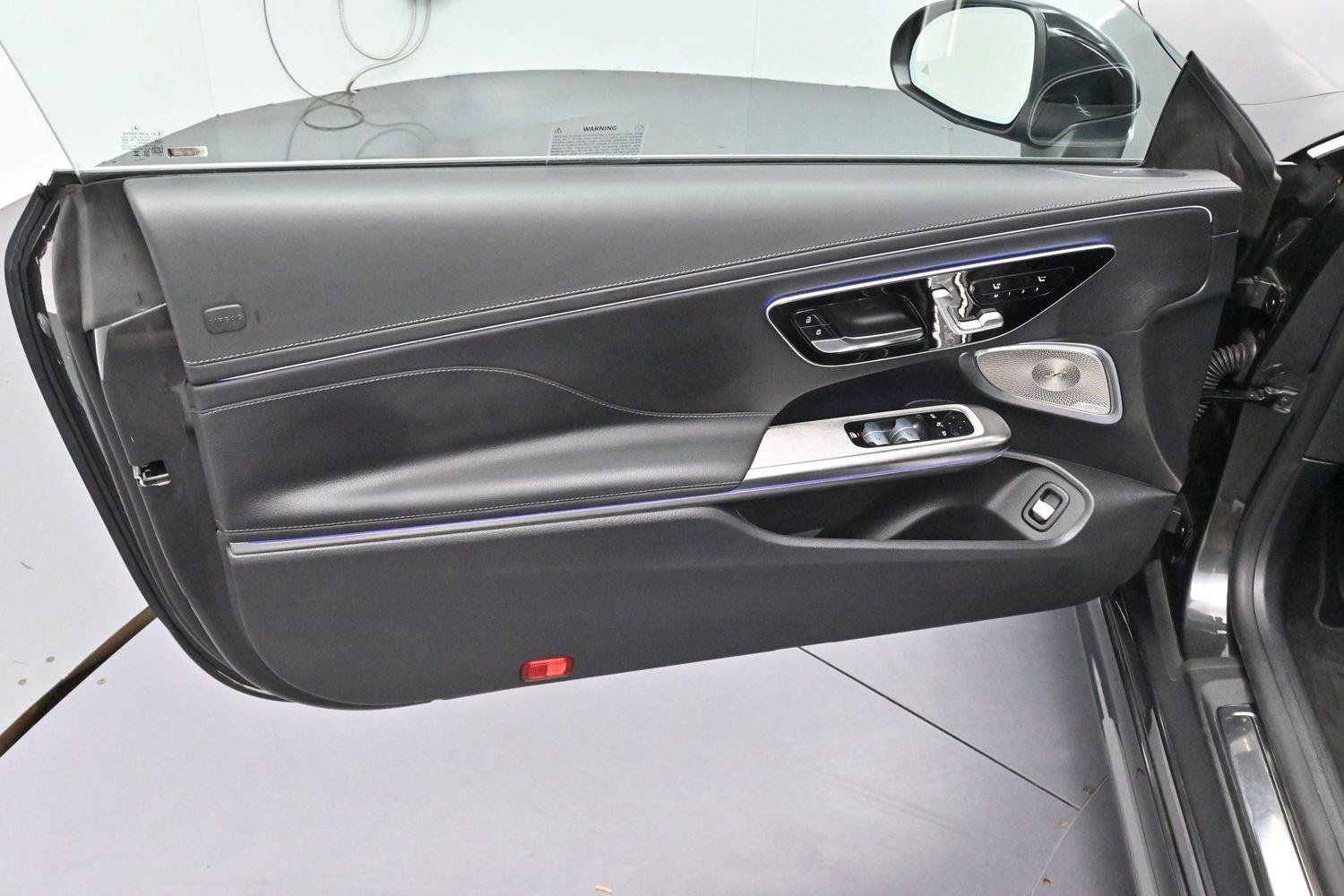 Used 2026 Mercedes-Benz CLE 300 4MATIC Cabriolet image 9