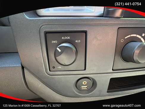 Used 2006 Dodge Ram 2500 Truck SLT image 24