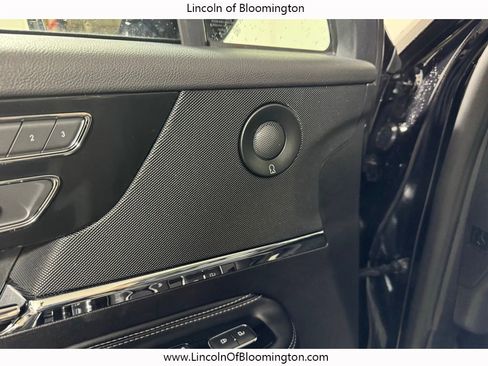 New 2026 Lincoln Corsair Premiere image 19