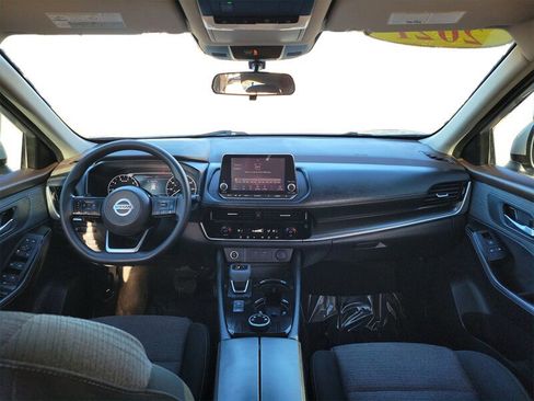 Used 2021 Nissan Rogue SV image 21