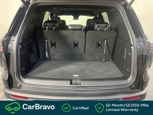 Used 2026 Chevrolet Traverse LT AWD/4WD image 6