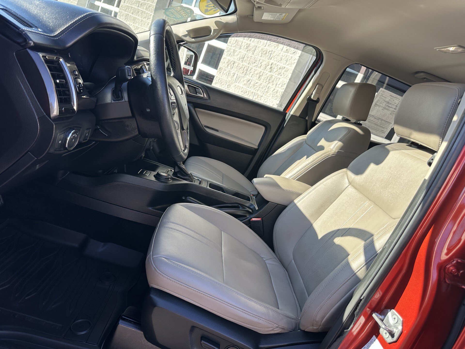 Used 2022 Ford Ranger Lariat w/ Equipment Group 501A High AWD/4WD image 9
