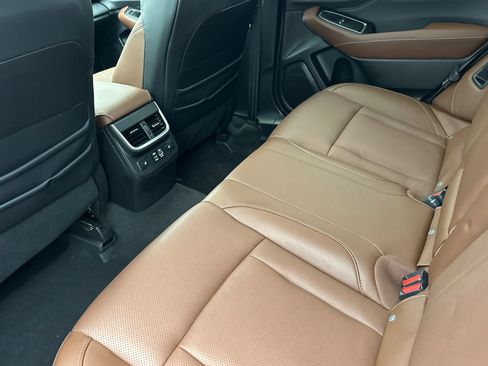 Used 2024 Subaru Outback Touring XT image 12