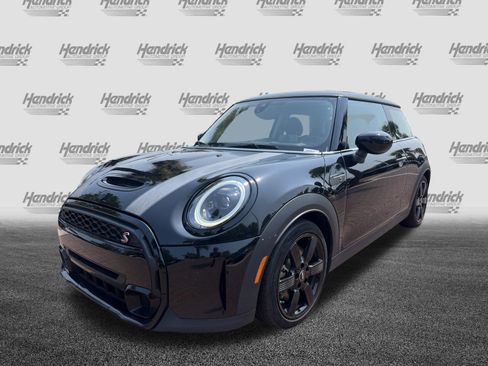 Used 2024 MINI Cooper S FWD image 5