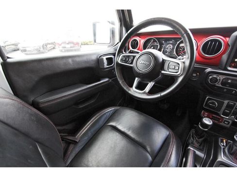 Used 2019 Jeep Wrangler Unlimited Rubicon AWD/4WD image 9
