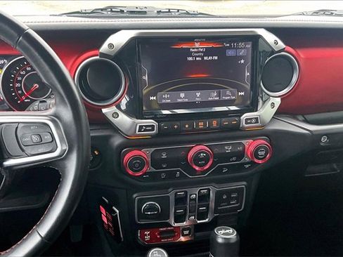 Used 2018 Jeep Wrangler Unlimited Rubicon image 9