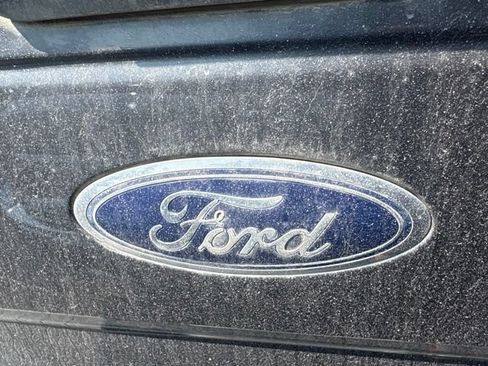 Used 2015 Ford F150 XLT w/ Equipment Group 302A Luxury AWD/4WD image 15
