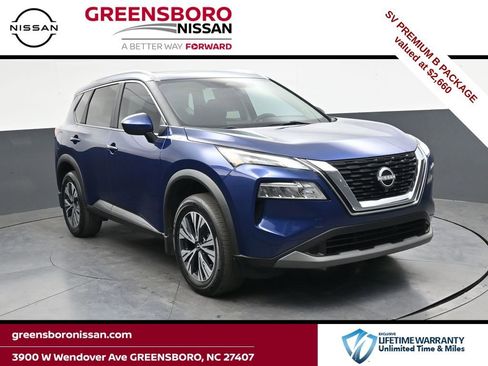 Used 2023 Nissan Rogue SV w/ SV Premium B Package FWD image 1