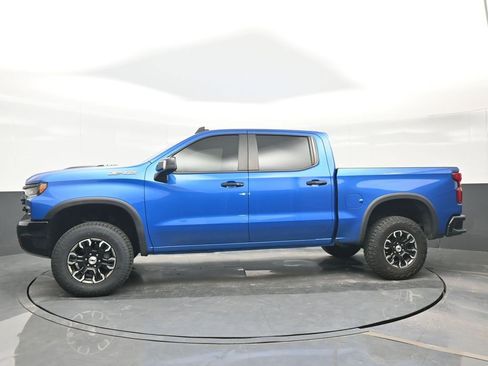 Used 2022 Chevrolet Silverado 1500 ZR2 image 3